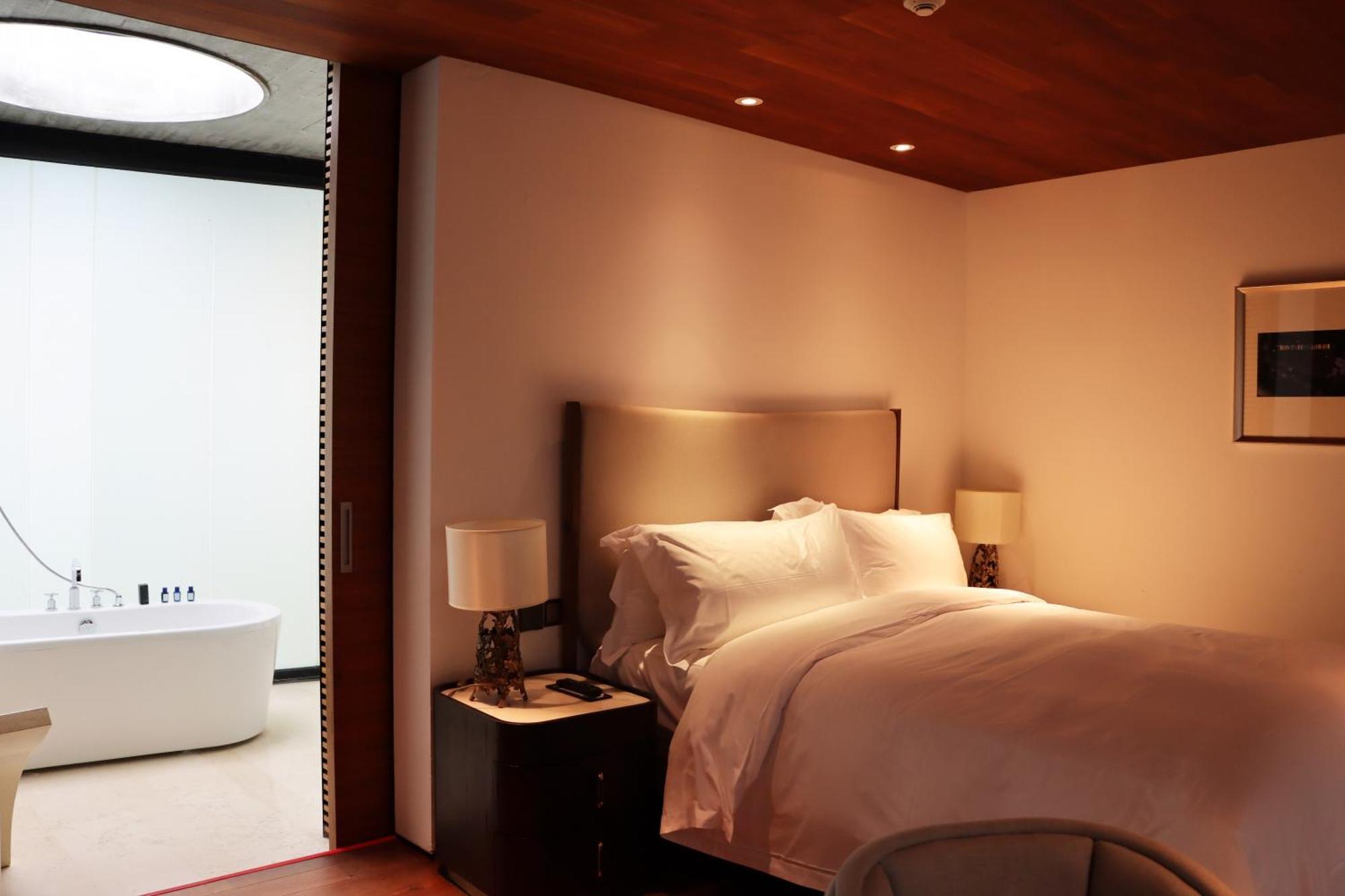 The Sifang Hotel Nanjing, Autograph Collection Nanking Buitenkant foto